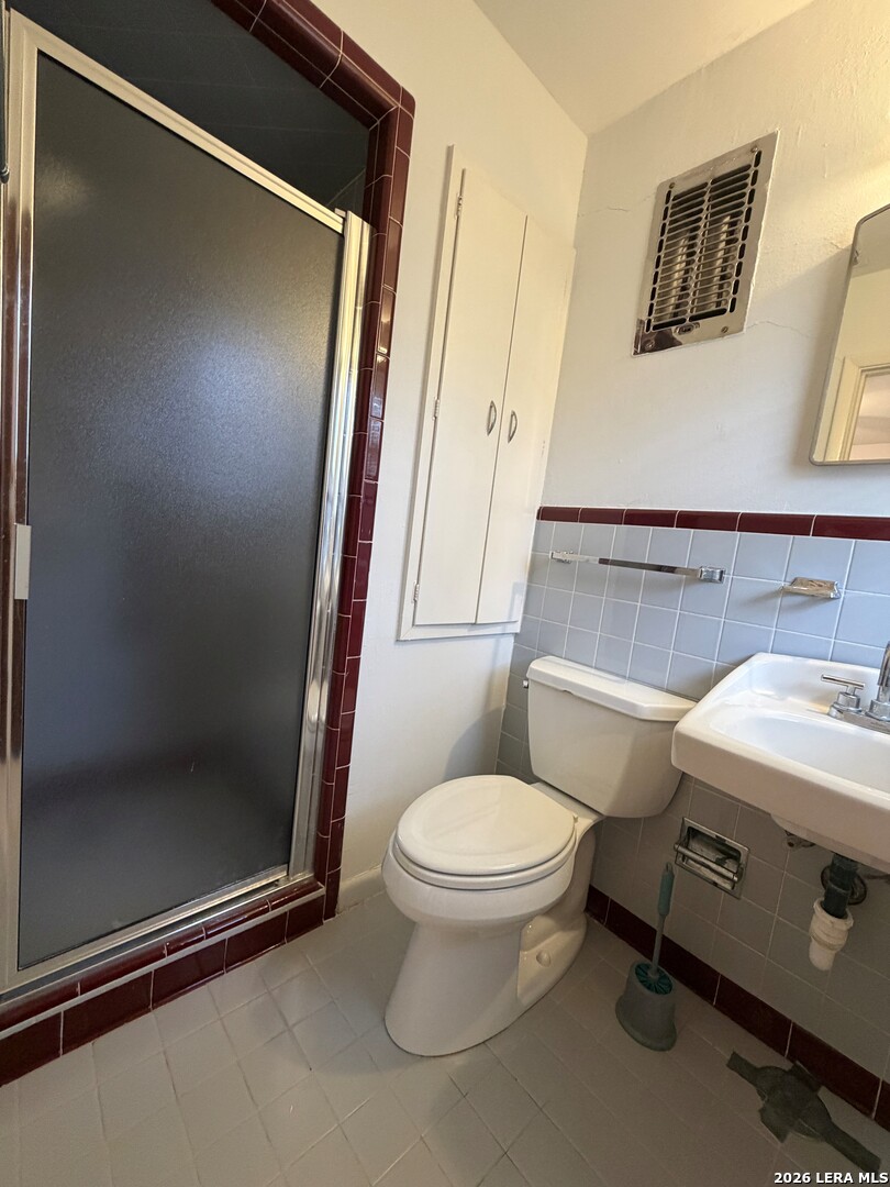 4302 Waikiki Dr