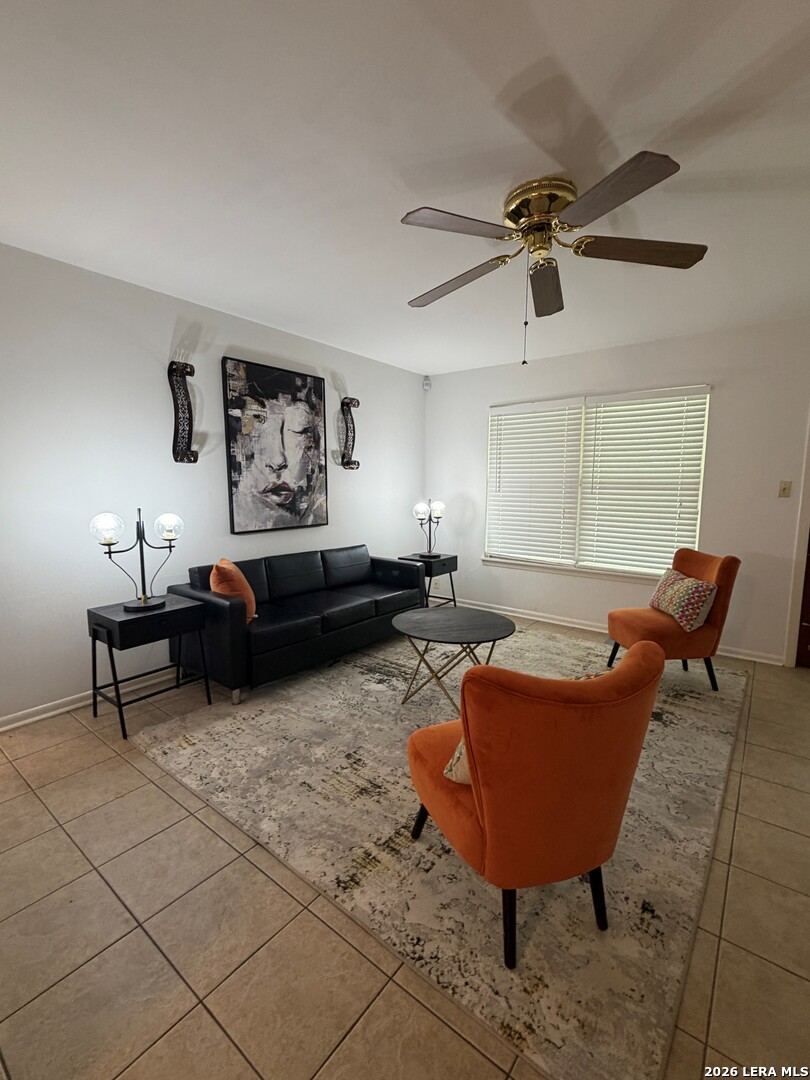 4302 Waikiki Dr