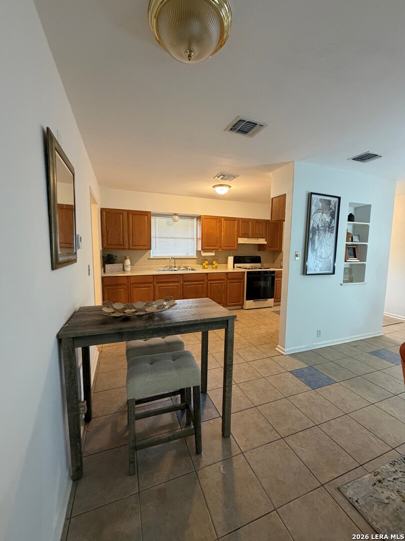 4302 Waikiki Dr